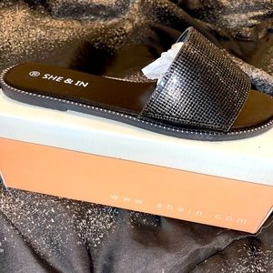 Black sandal